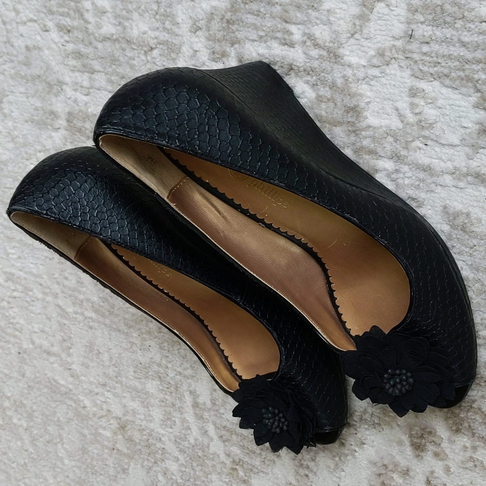 Lindsay Phillips Python Print  Floral Peep Toe Wedge 7M Black
